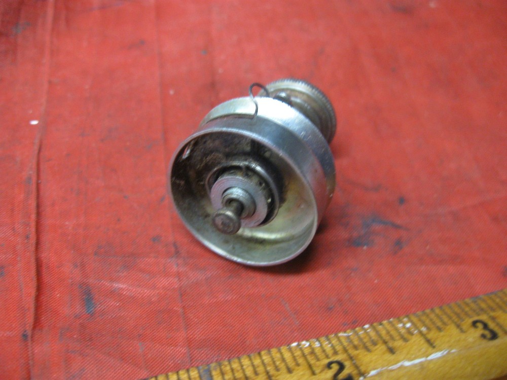 The Eldredge E Sewing Machine THREAD TENSION TENSIONER VINTAGE