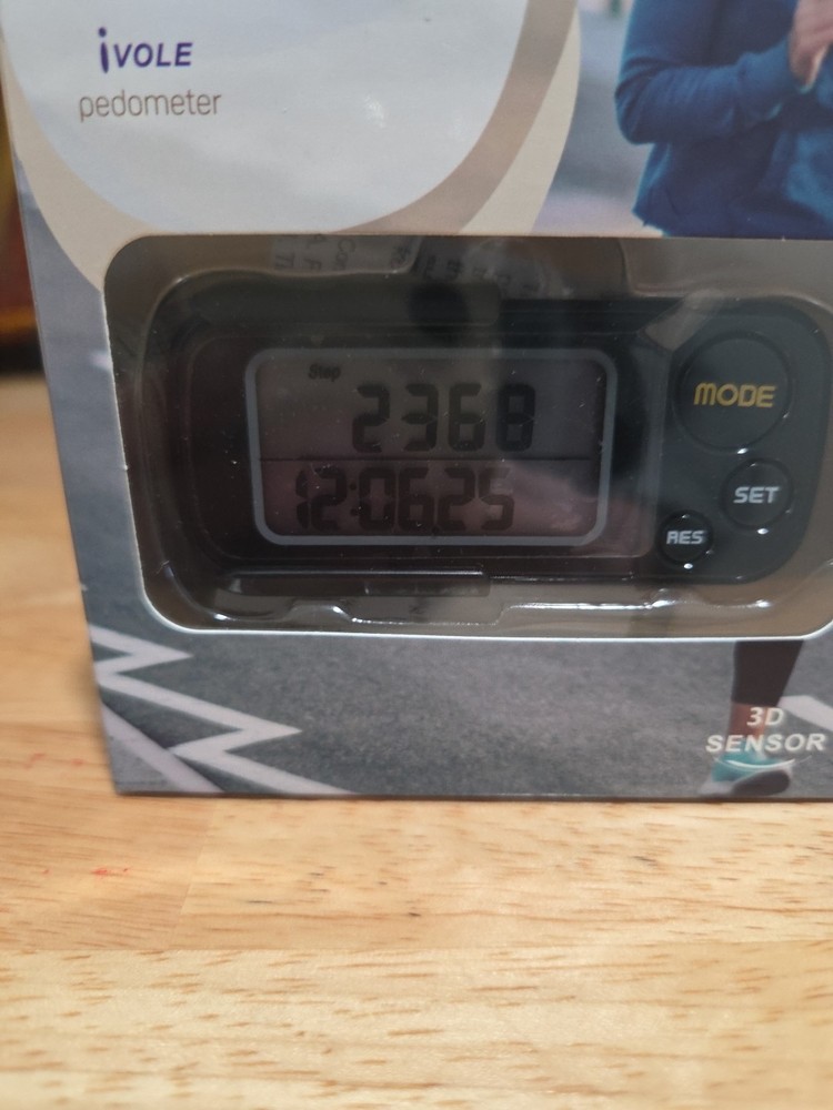IVOLE PEDOMETER