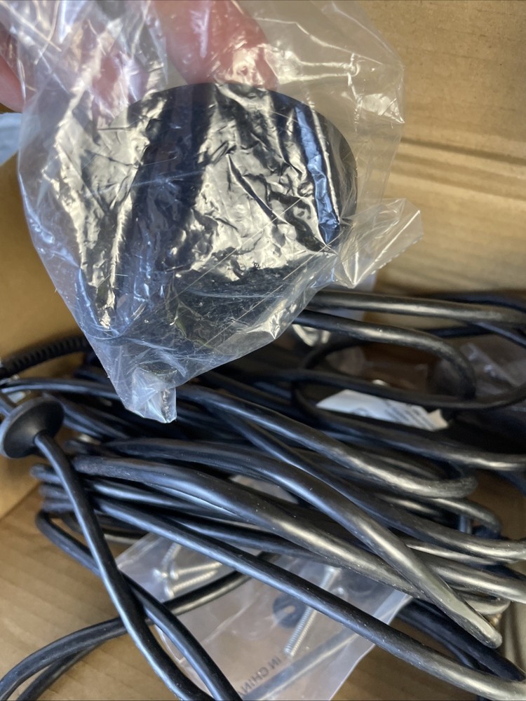 RayMarine DragonFly 7 ChartPlotter Fishfinder E70320 W/ Transducer