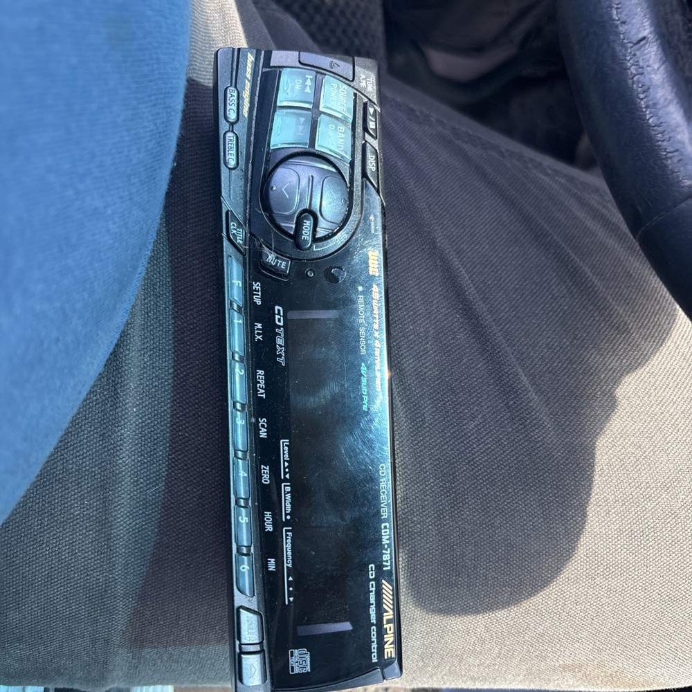 ALPINE CDM-7871 CAR STEREO FACEPLATE With Original CASE Both Nice