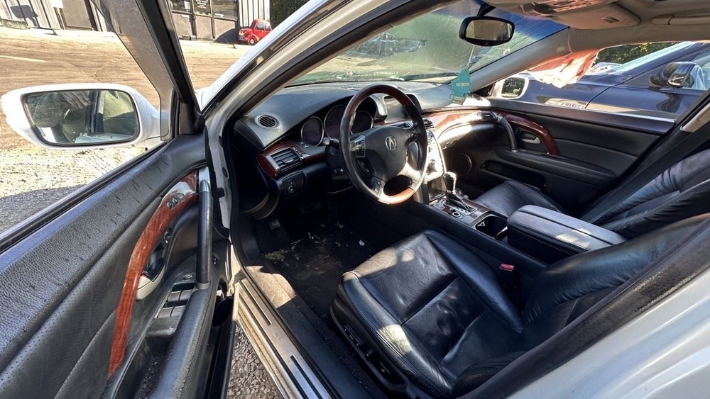 Camera/ Projector Rear View Camera Decklid Mounted Fits 2009-2010 RL OEM