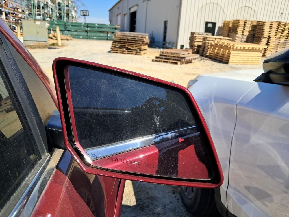 ACADIA 2011 Glove Box 5006832