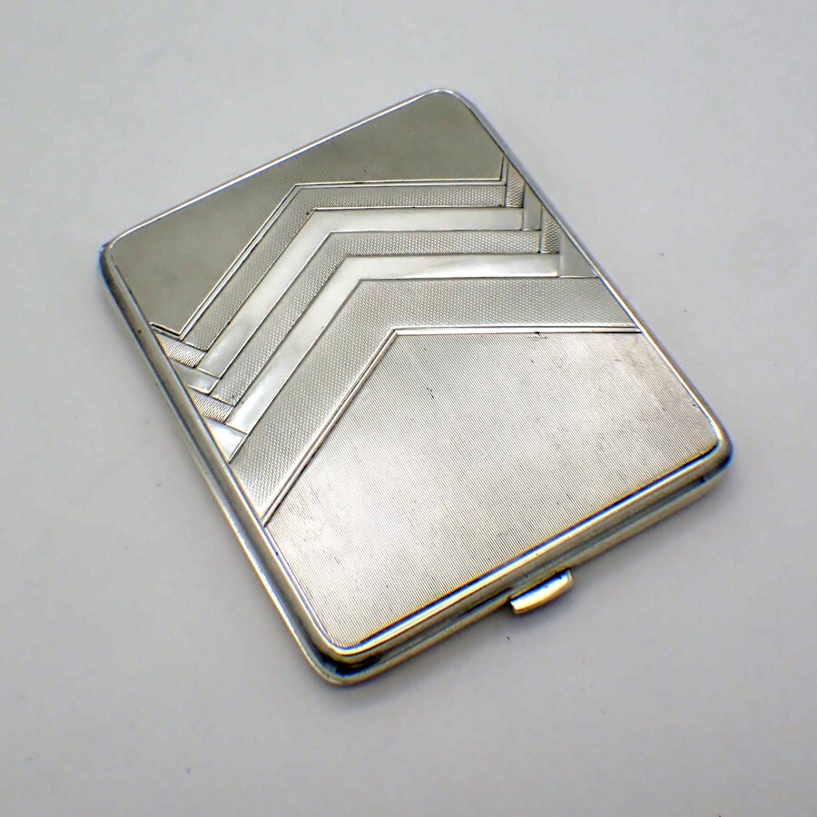 Engine Turned Cigarette Case Sterling Silver Dated 1942
