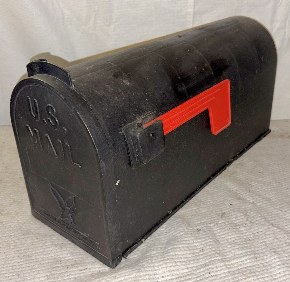 SOUTHERN GEMINI PLASTIC RURAL STANDARD SIZE MAILBOX