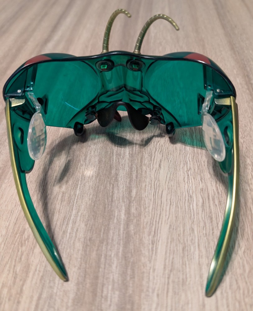 Insect Lore Buzzerks Bug Praying Mantis Goggles Compound Vision Bug View Glasses