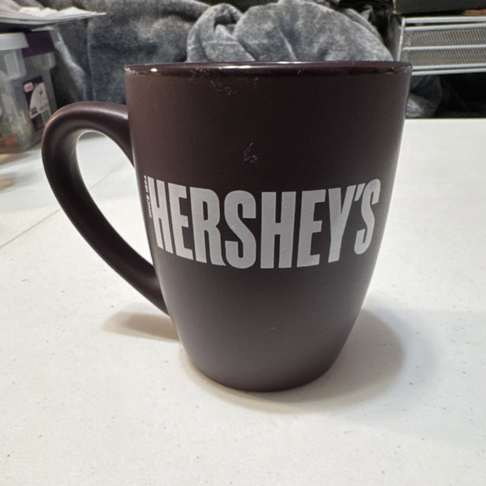 Hershey's Official Licensed Brown Chocolate Mug Candy & Nuts Theme Original