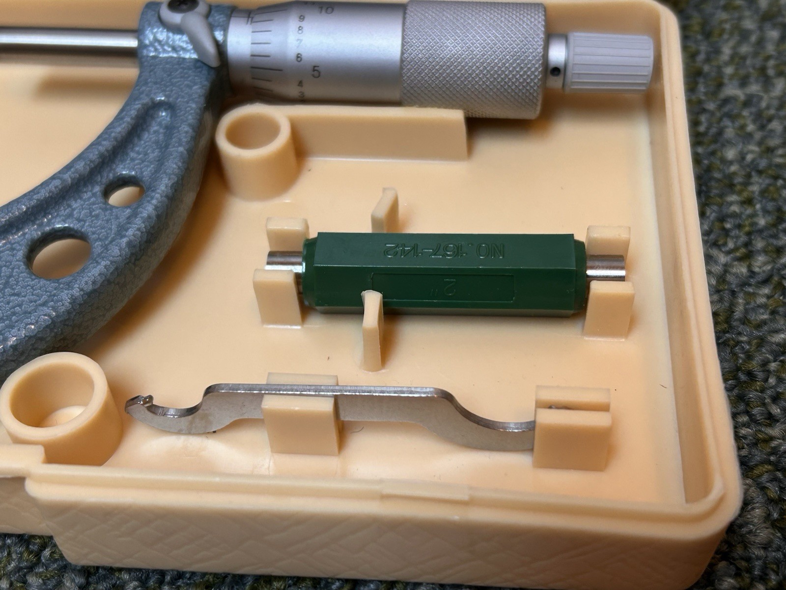 MITUTOYO 103-179 Micrometer 2-3 In .001 Excellent