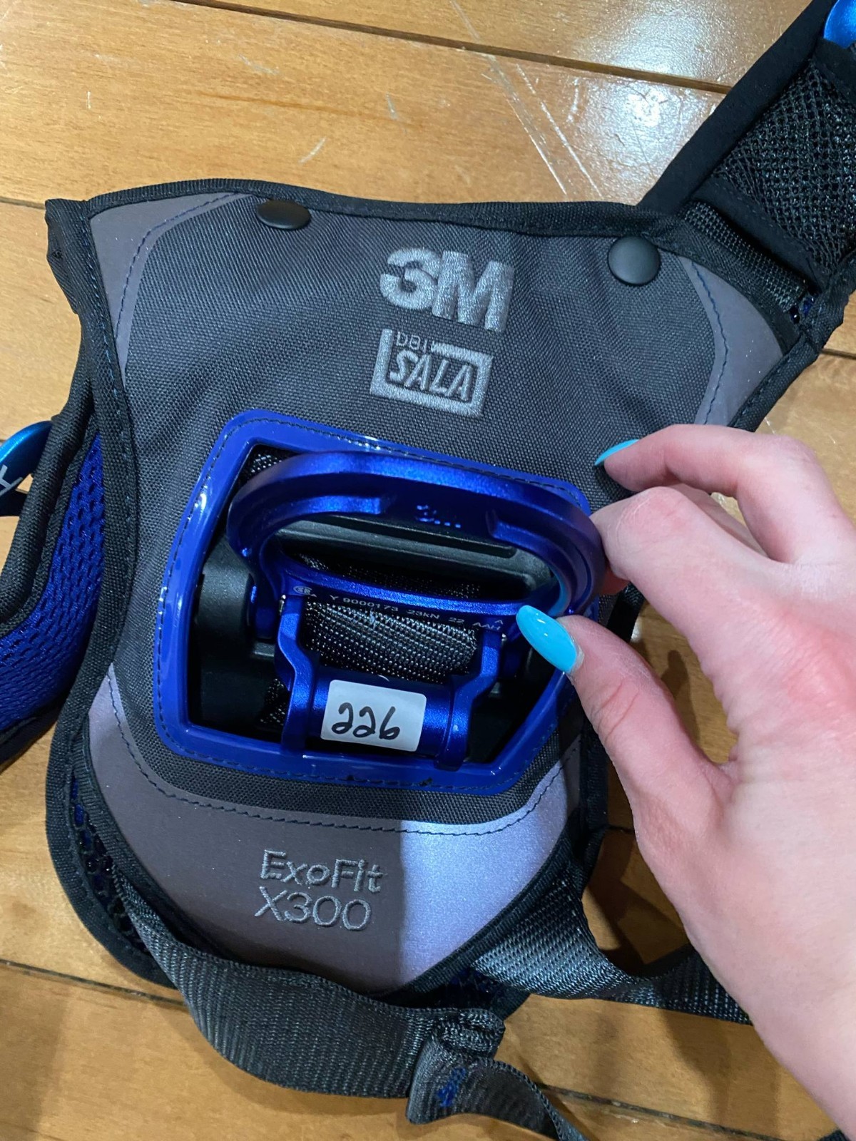 DBI Sala 3M ExoFit X300 Safety Harness MED Fall Protection Body Belt Tower