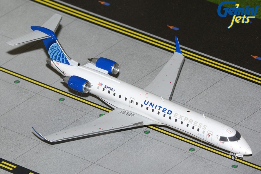United Express CRJ-550 N506GJ G2UAL1405  Gemini Jets Scale 1:200 IN STOCK