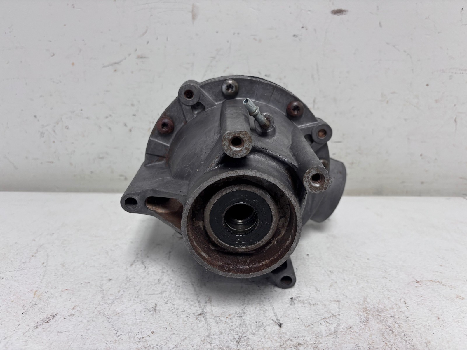 2014 Can Am Maverick 1000 OEM Front Diff Differential Gearcase 703500908