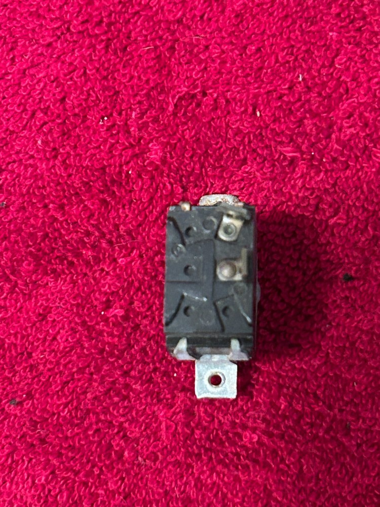 AIRCRAFT RIGHT MAGNETO ROCKER SWITCH