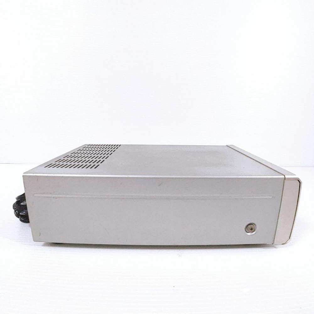 Denon DMD-M30 MiniDisc Recorder with Optical Input Output and LCD Display Used