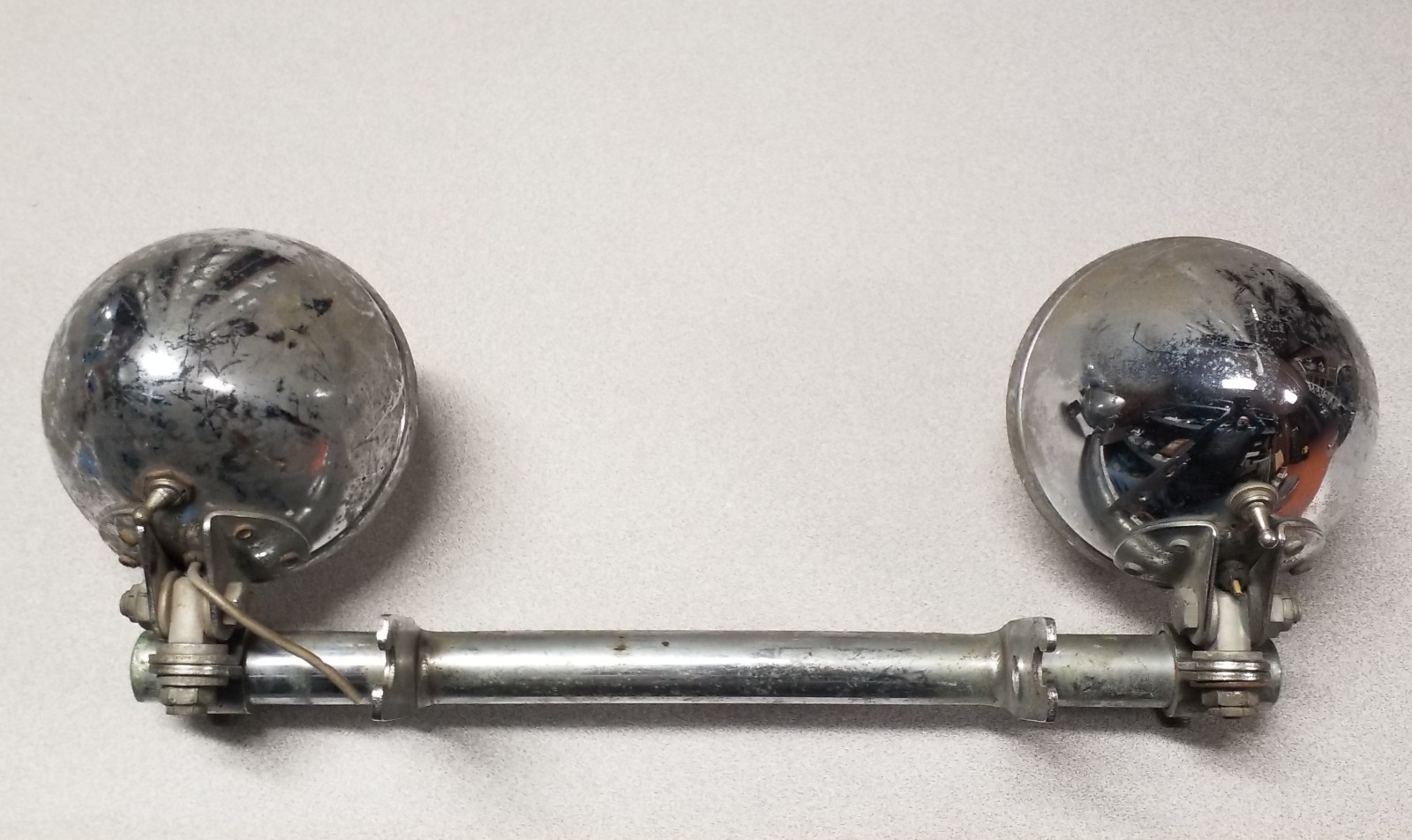 KNUCKLEHEAD PANHEAD SPOT LIGHTS SH-2 FLATHEAD VINTAGE OEM HARLEY-DAVIDSON