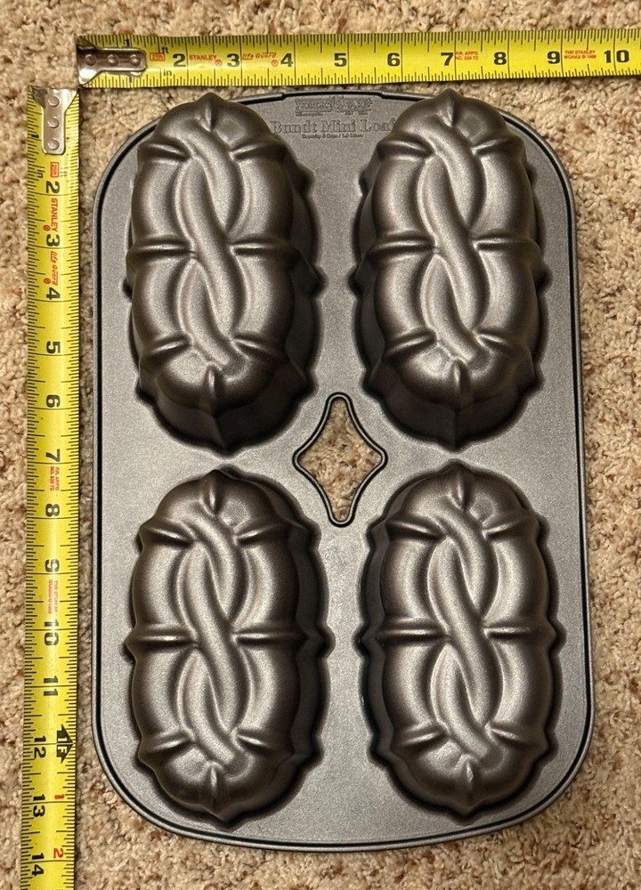 Nordic Ware Professional Hardcoat Mini-Loaf Pan (3 Cups)