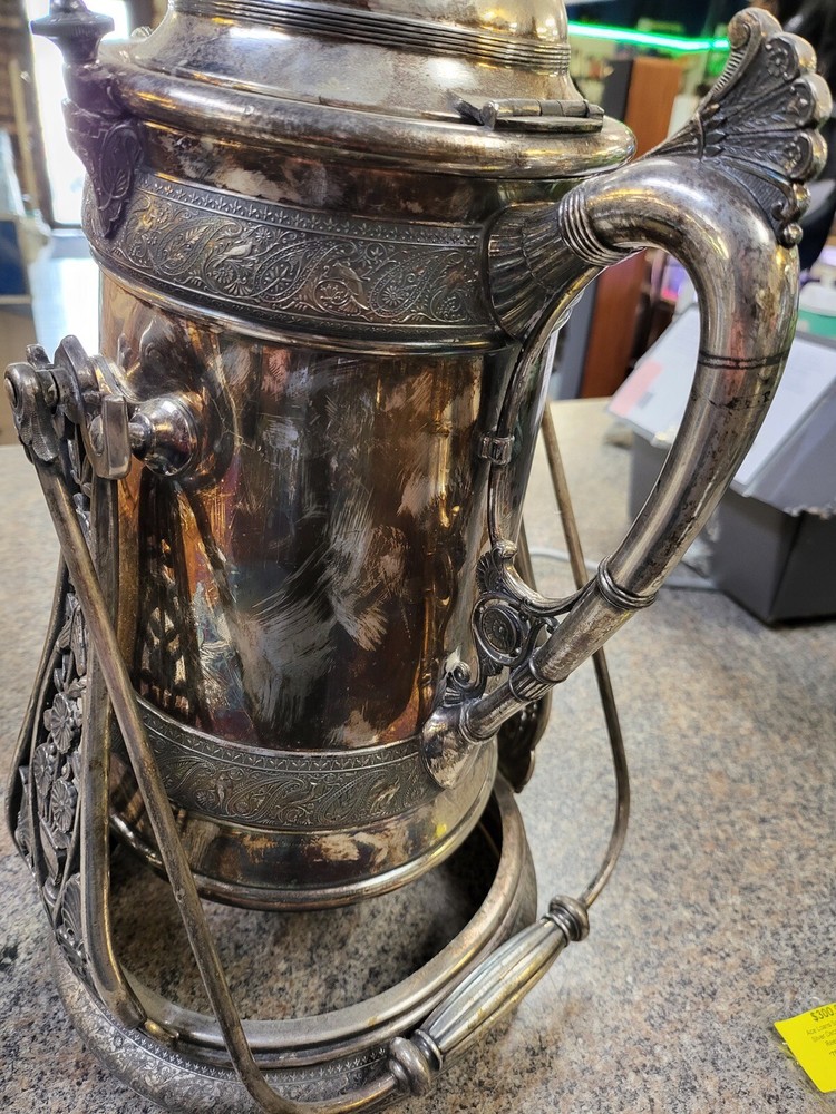 Antique Victorian Tilting Mullen Meriden Silverplate