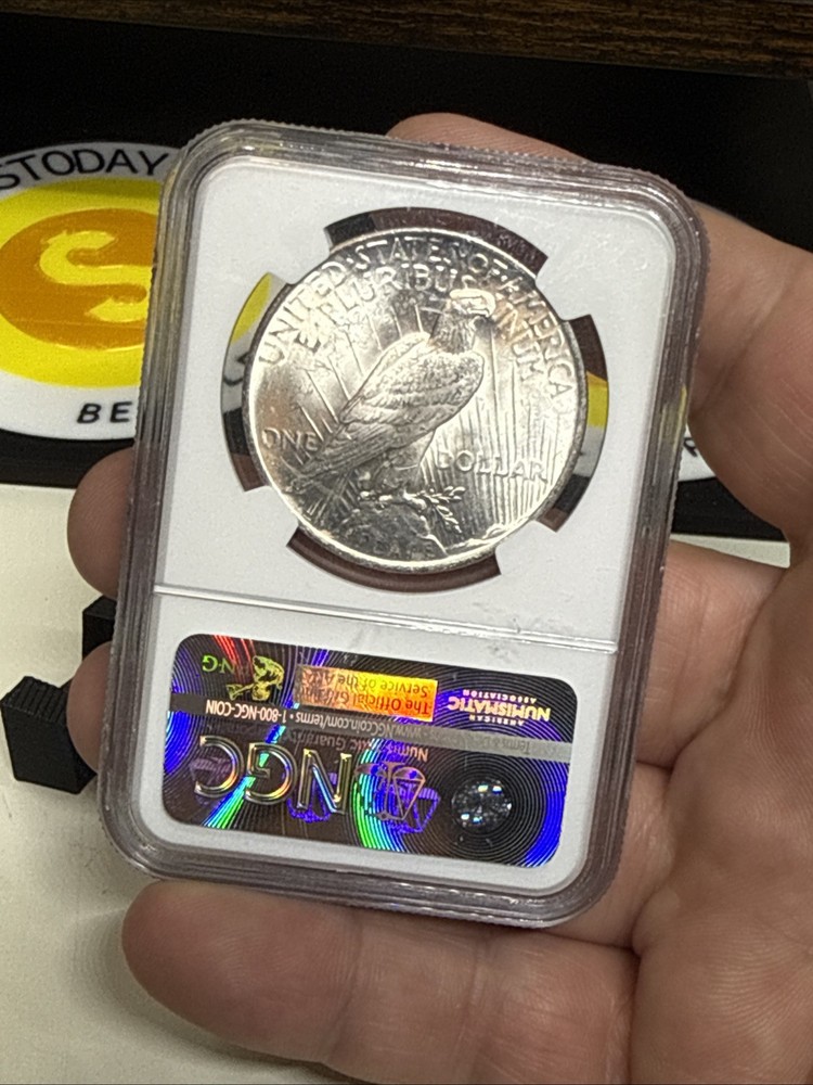 1922 Silver Peace Dollar NGC MS 65