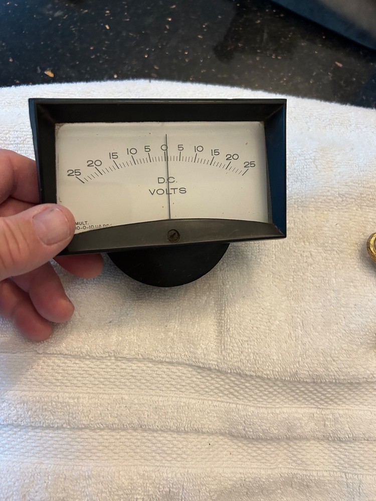Vintage Volts DC  Gauge