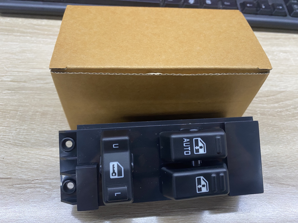 For 1999 -2002 Chevy Silverado GMC Sierra Master Power Window Switch Front Left*
