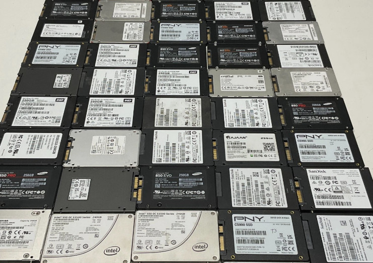 250GB SSD 2.5" pre-loaded with Linux Mint 22.3, UEFI, for Dell Desktop Computers