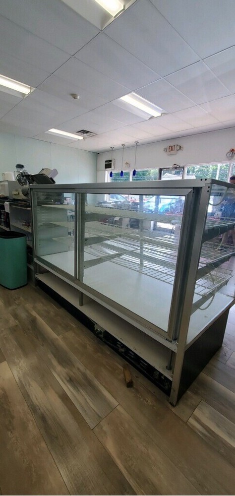 Refrigerated Bakery Display Case