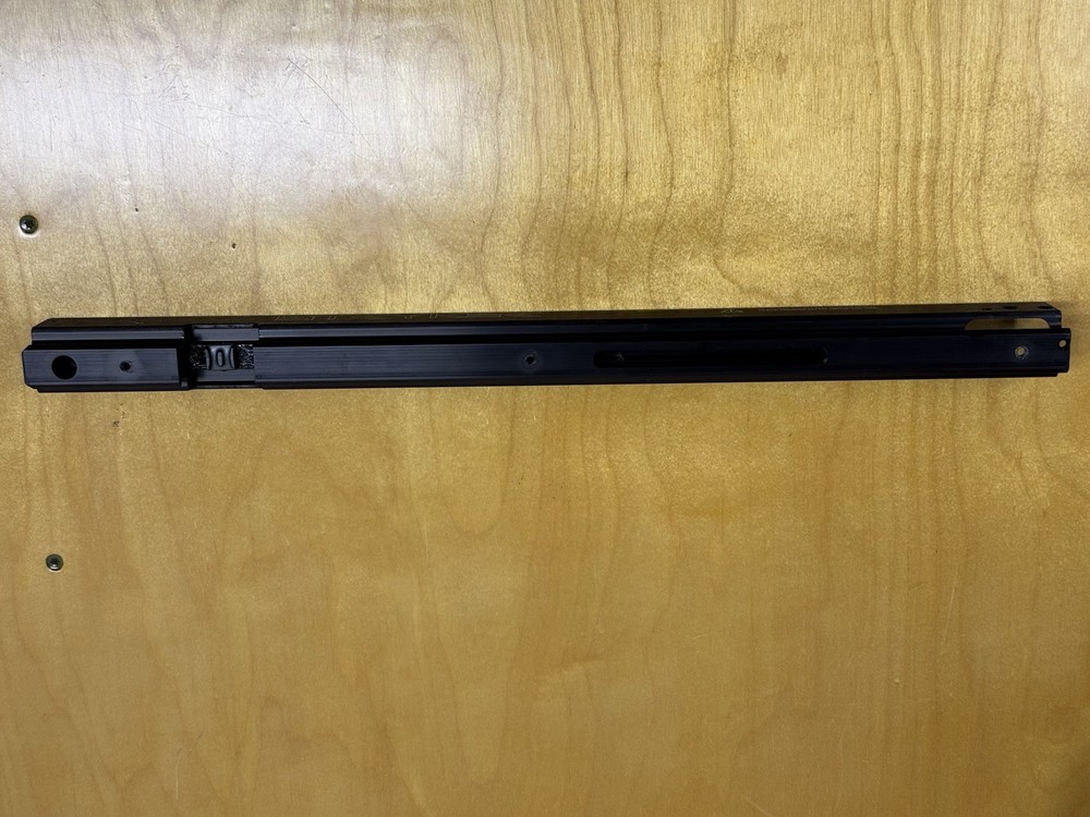 Bowtech Stryker Strykezone 380 Rail