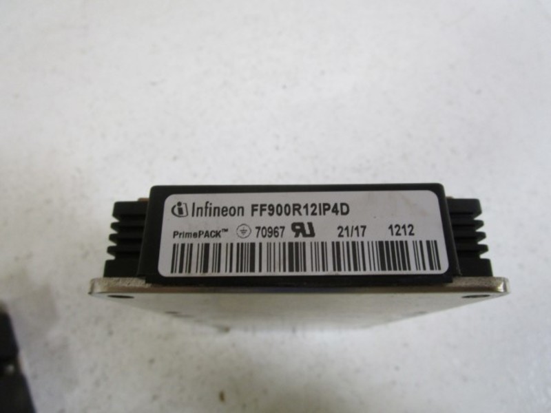 INFINEON TRANSISTOR MODULE FF900R12IP4D UNMP