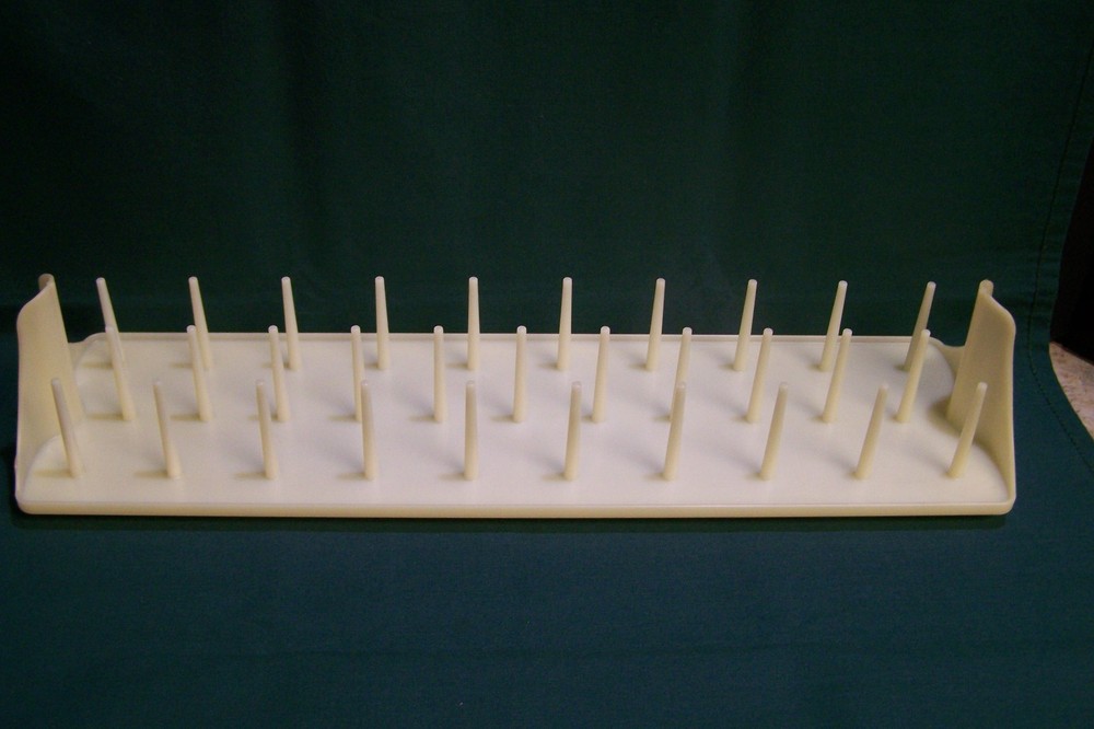 SEWING SPOOL THREAD HOLDER