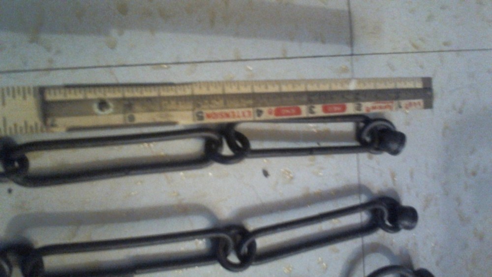 2 ANTIQUE IRON CHAIN WITH RING