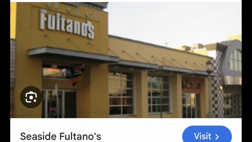 Advertisement/Arcade Token - Fulano’s Pizza - Seaside , Oregon