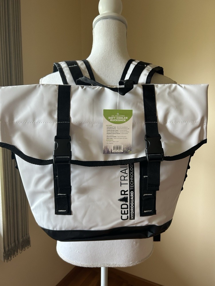 Cedar Trail 22L Insulated Soft Cooler Rucksack