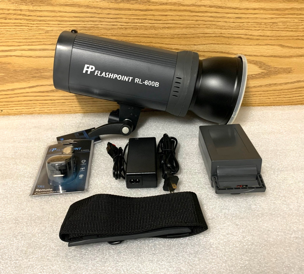 Flashpoint RL-600B Light With Carrying Case And Charger TESTED **EXCELLENT CON**