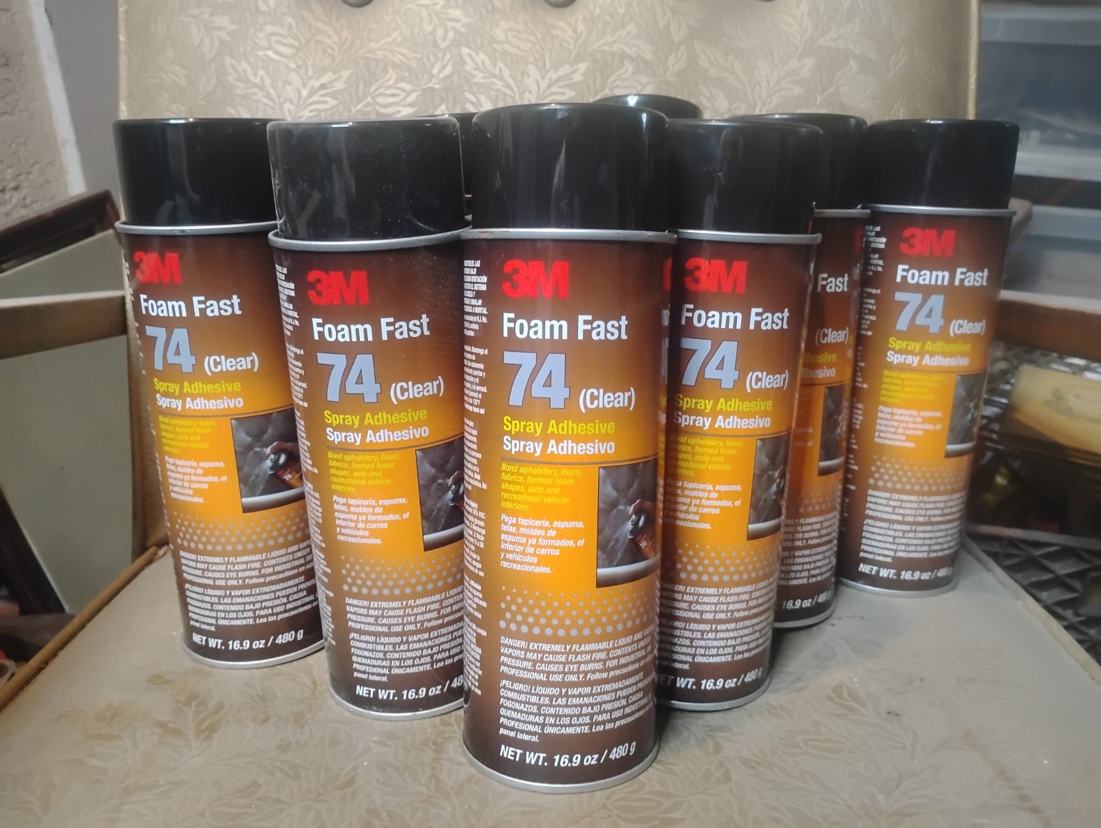 3M 82242 | Foam Fast 74 Spray Adhesive, Clear, 24 oz/ 16.9 Net oz Aerosol Can