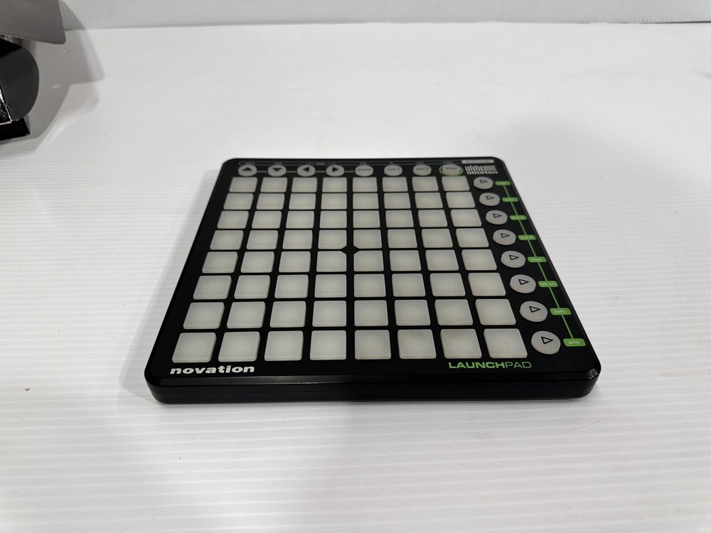 Novation Launchpad USB Ableton Live Controller NOVLPD01