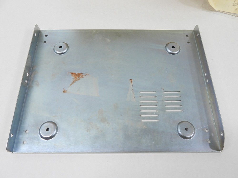 Yaesu FT-101 Mobile Mount Mounting Bracket (NOS, very nice)
