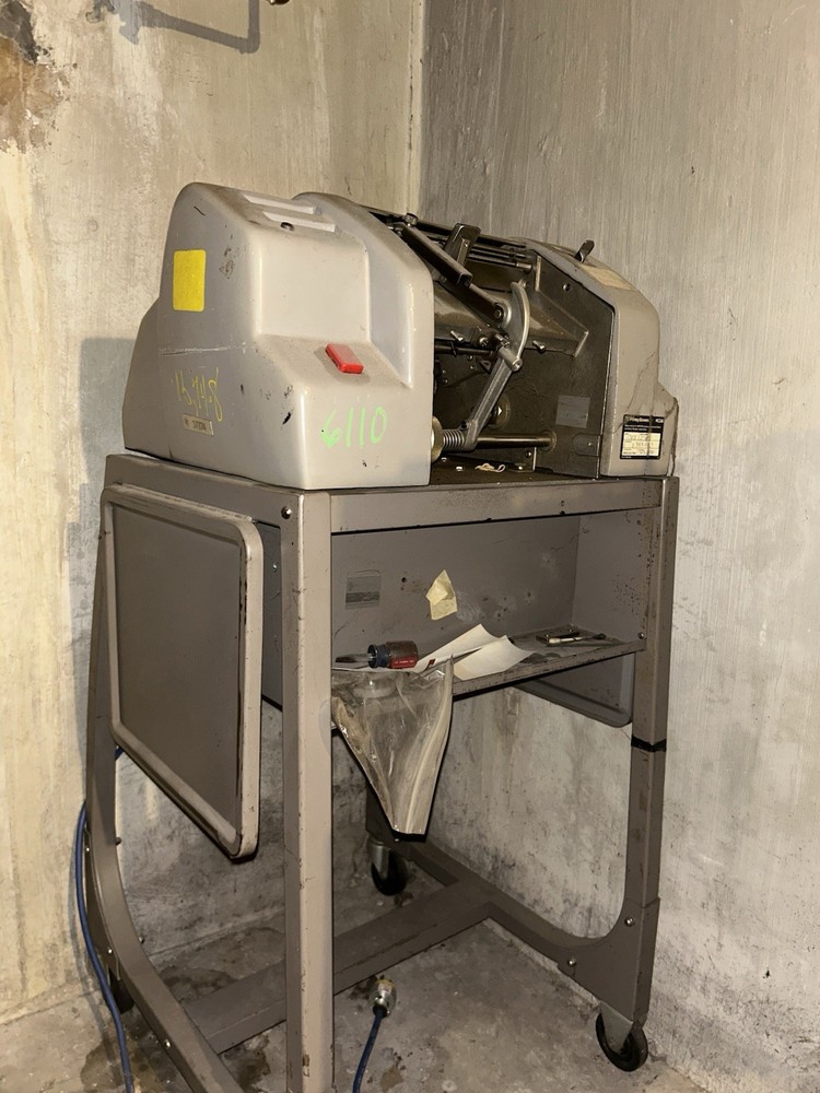 Print-shop Paper Machine (Numberer / Feeder)