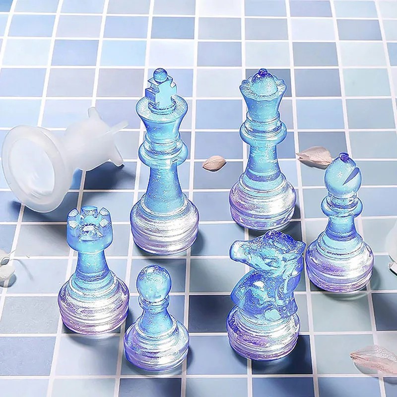 16pc/7pc Chess Set Resin Molds