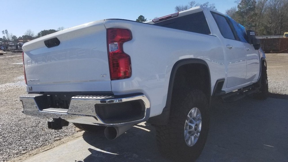 24 CHEVY SILVERADO 2500 FRONT FACING CAMERA GRILLE MOUNTED 85138079