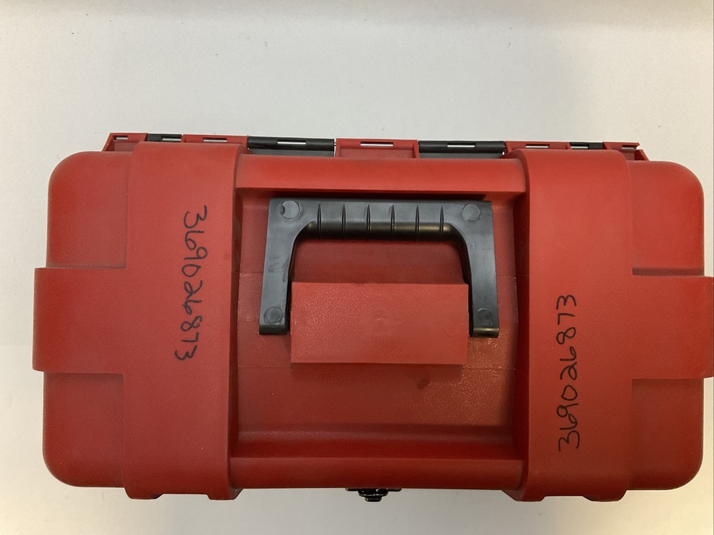 MASTER LOCK EMPTY TOOL BOX