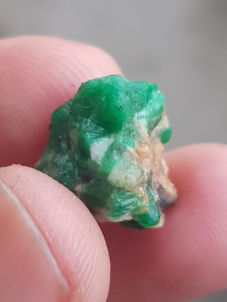 3.55 Gram Emerald Specimen From Pakistan