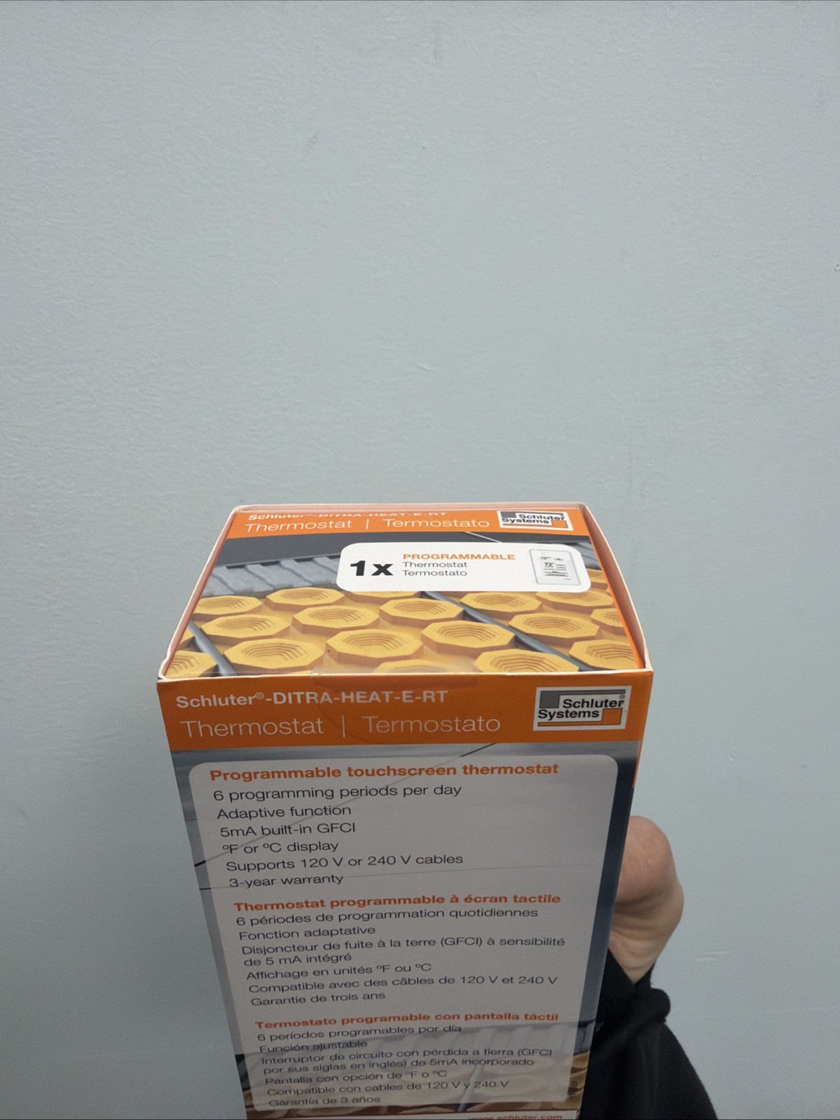 Ditra Heat Touchscreen Programmable Floor Heating Thermostat (HEAT-E-RT). WHT.