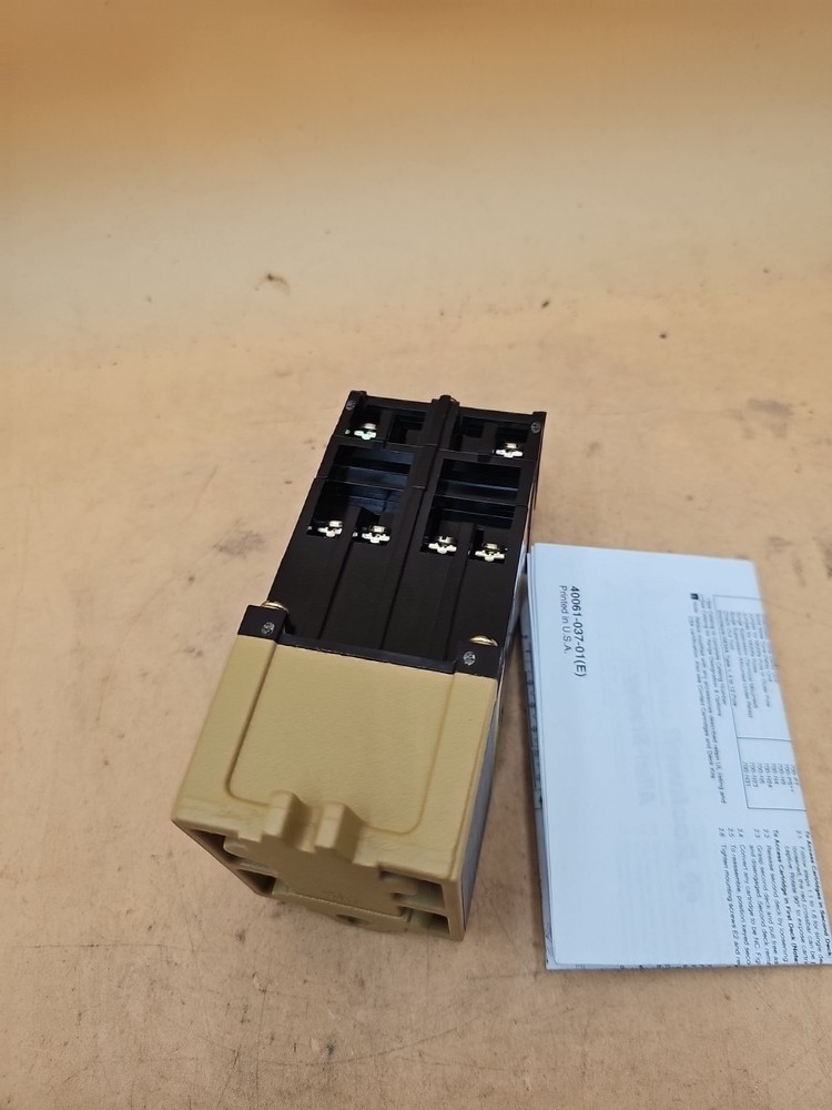 Allen Bradley 700-P800A1 Ser. B Type P AC Relay