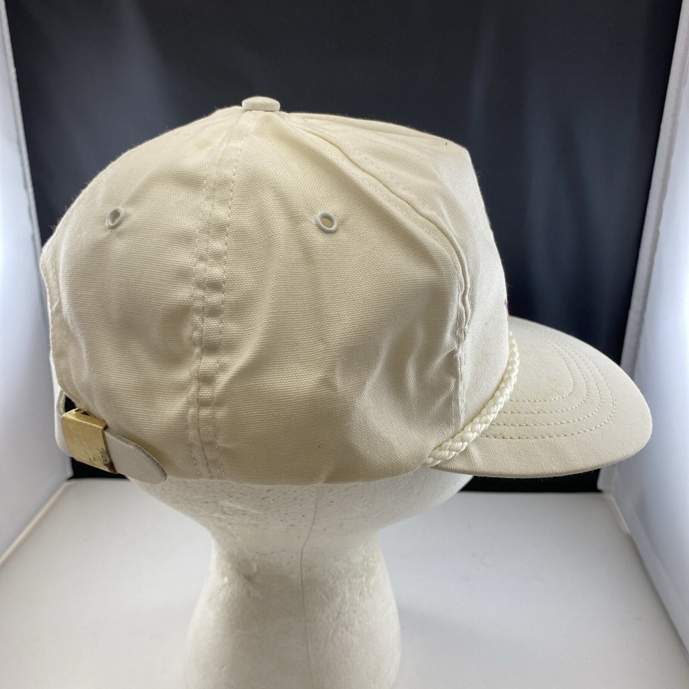 MULLIGANS PRO TEAM WESTFIELD WHITE EMBROIDERED GOLF HAT / CAP STRAPBACK ROPE