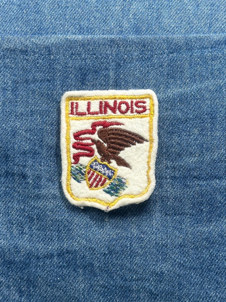 Illinois Collectable Patch: Gold Border Shield - State Souvenir