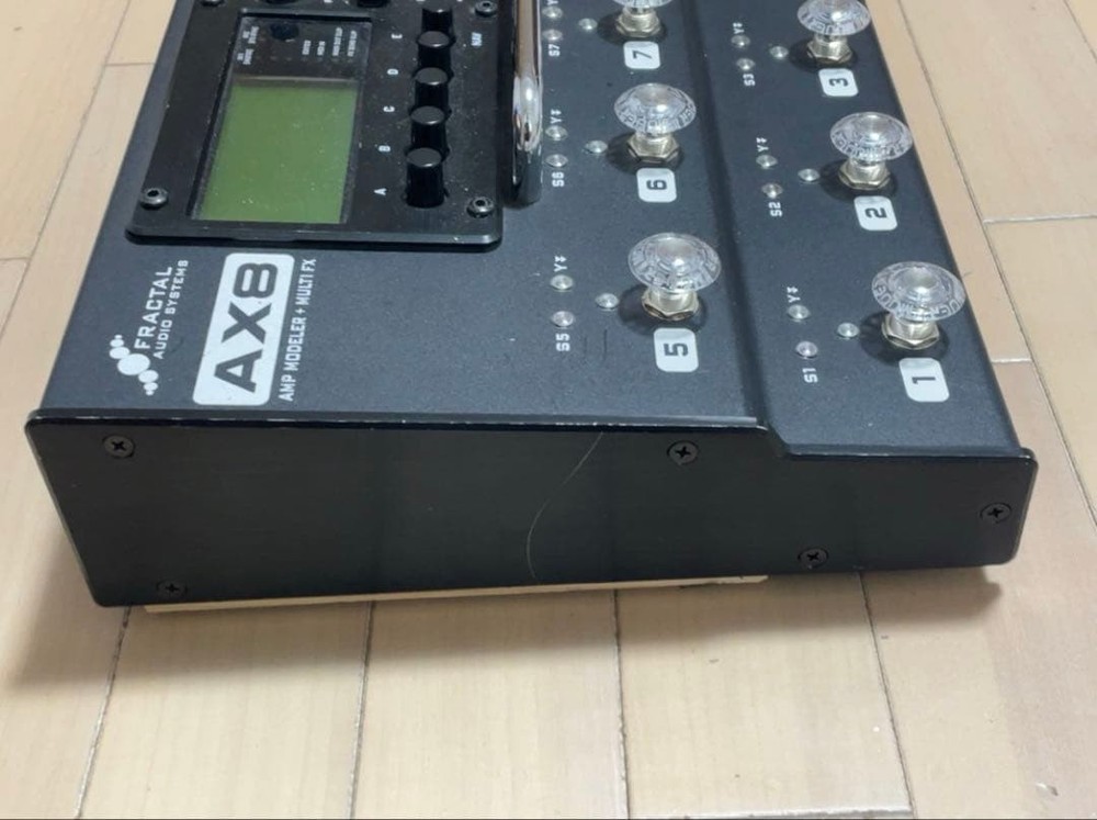 Fractal Audio AX8 Multi-Effects Pedal