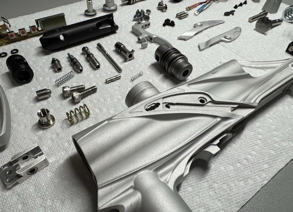 Planet Eclipse Pure SL8R Paintball Marker