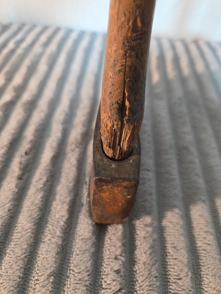 Vtg Plumb ORIGINAL WWII US ARMY 1942 FIELD AXE HATCHET