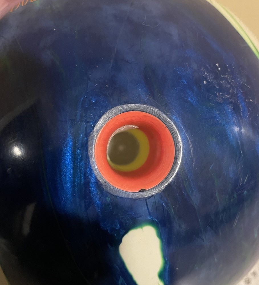 DV8 Turmoil 15 Lbs Solid Bowing Ball