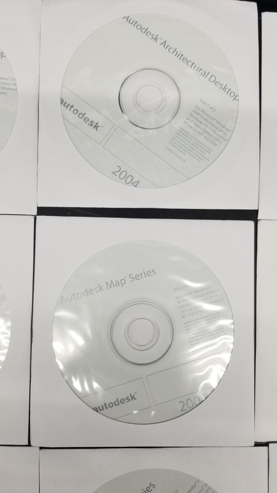 Autodesk/AutoCAD 2004 suite CD Software 14 CD ((NO Product Key))