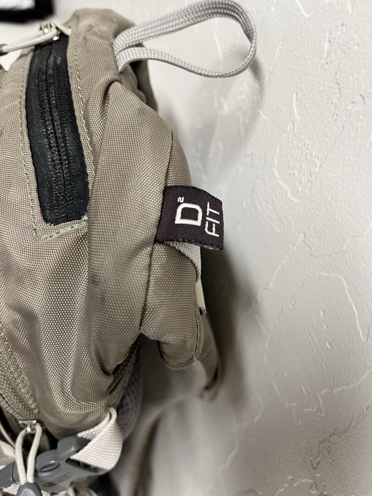 CamelBak Hydration Backpack D² Fit Air Director NO Bladder Tan Beige Gray