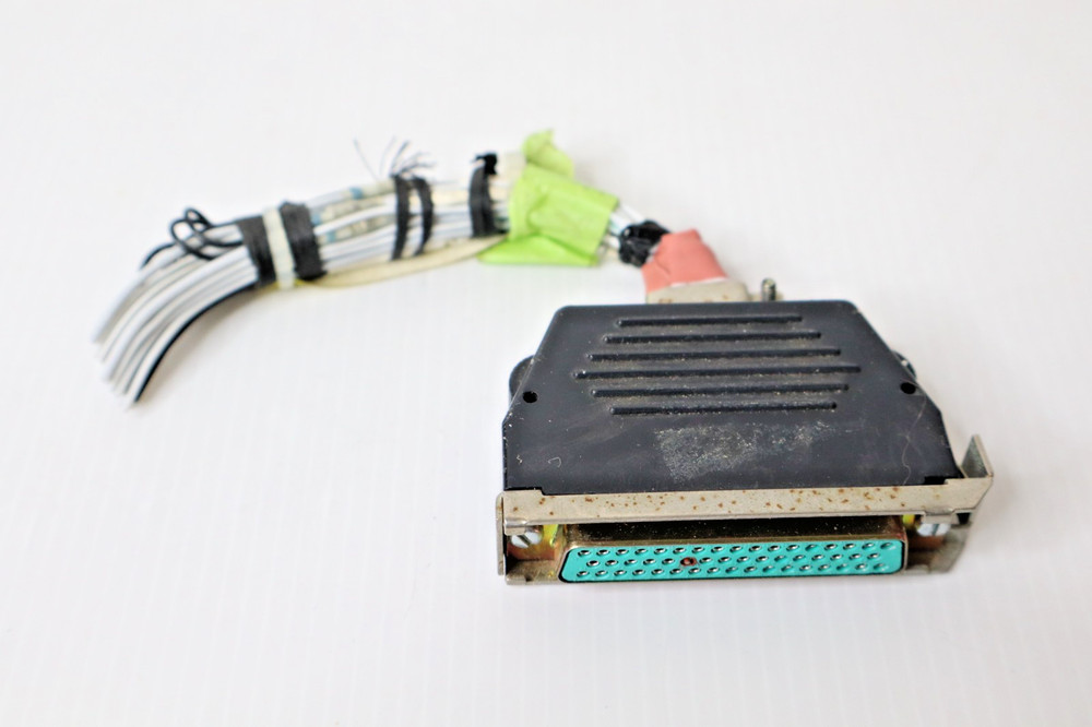 Bendix King KDI 572 DME Indicator Connector